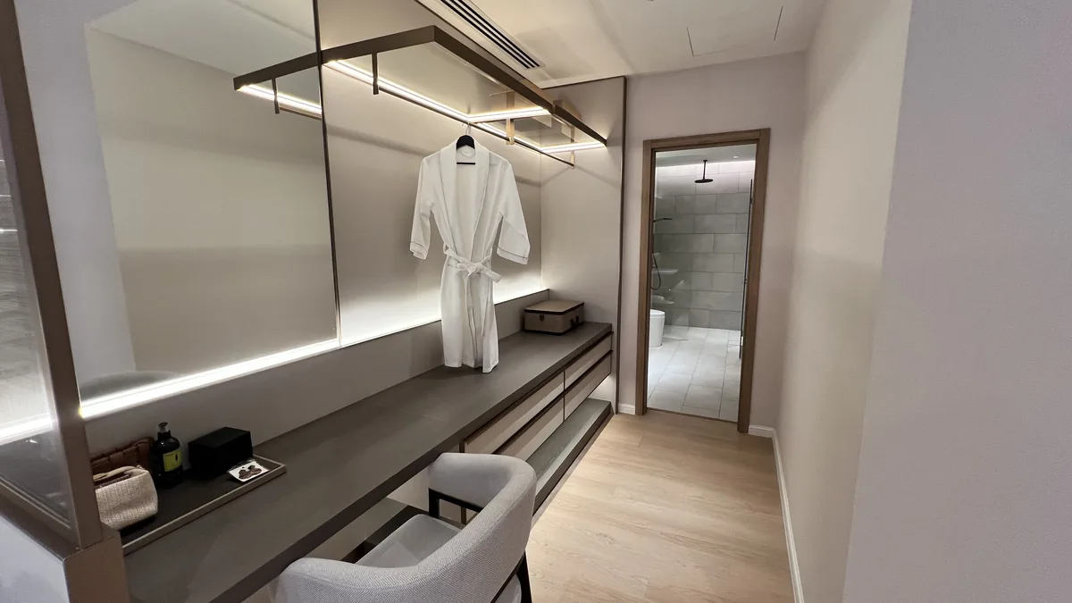 Armani Hallson show unit — dressing area and walk-in wardrobe